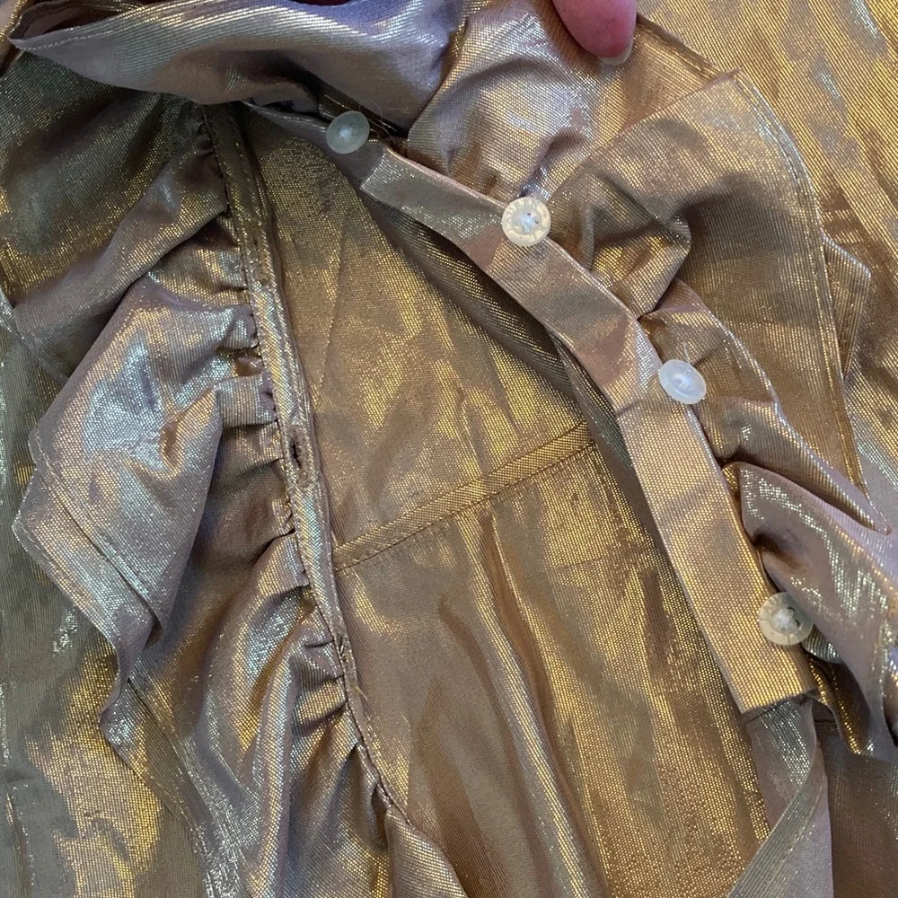 Lauren Ralph Lauren Silk & Metallic Gold Ruffled Blouse - Picture 8 of 8